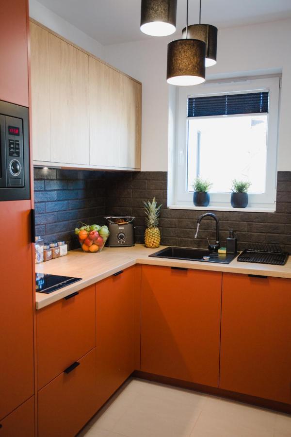 W&K Apartments - Ginger Suite Koszalin Buitenkant foto
